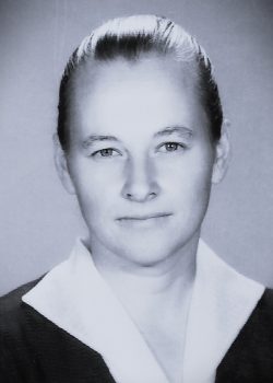 ANA POTOČNIK